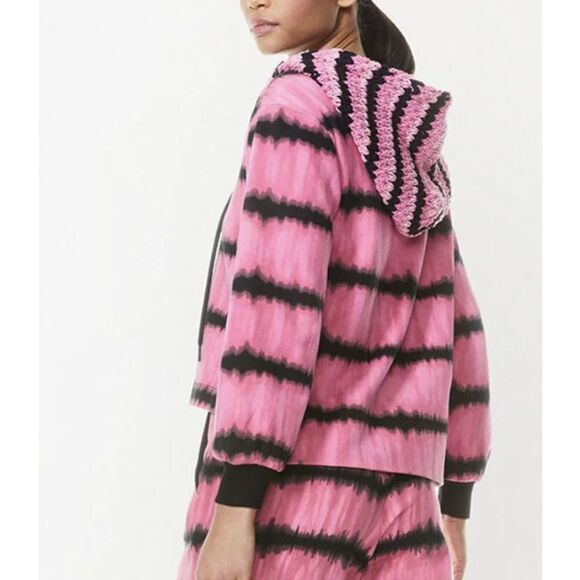 Alice+Olivia♡ A+O X THE BEATLES CLYDE SHIFT DRESS in COME TOGETHER | ALICE + OLIVIA